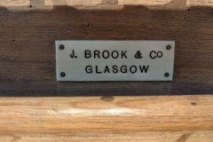 makers-plate