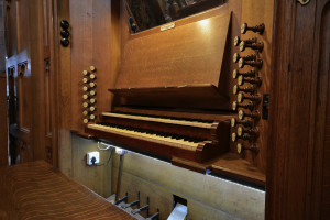 CONSOLE #8