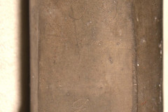 middle-G-marking-on-mouth