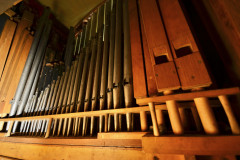 Great-soundboard-from-passageboard